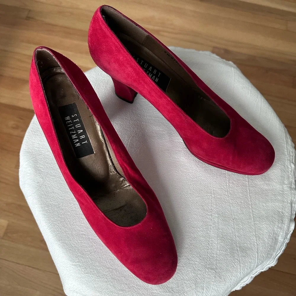 Bold Feminine Red Suede Platform Chunky Heels Leather Soles Stuart Weitzman ~ 9